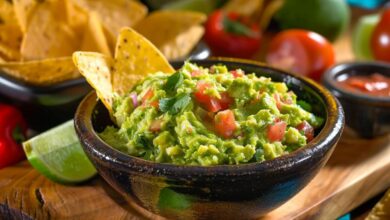 Guacamole- Recipe-CookBook.com