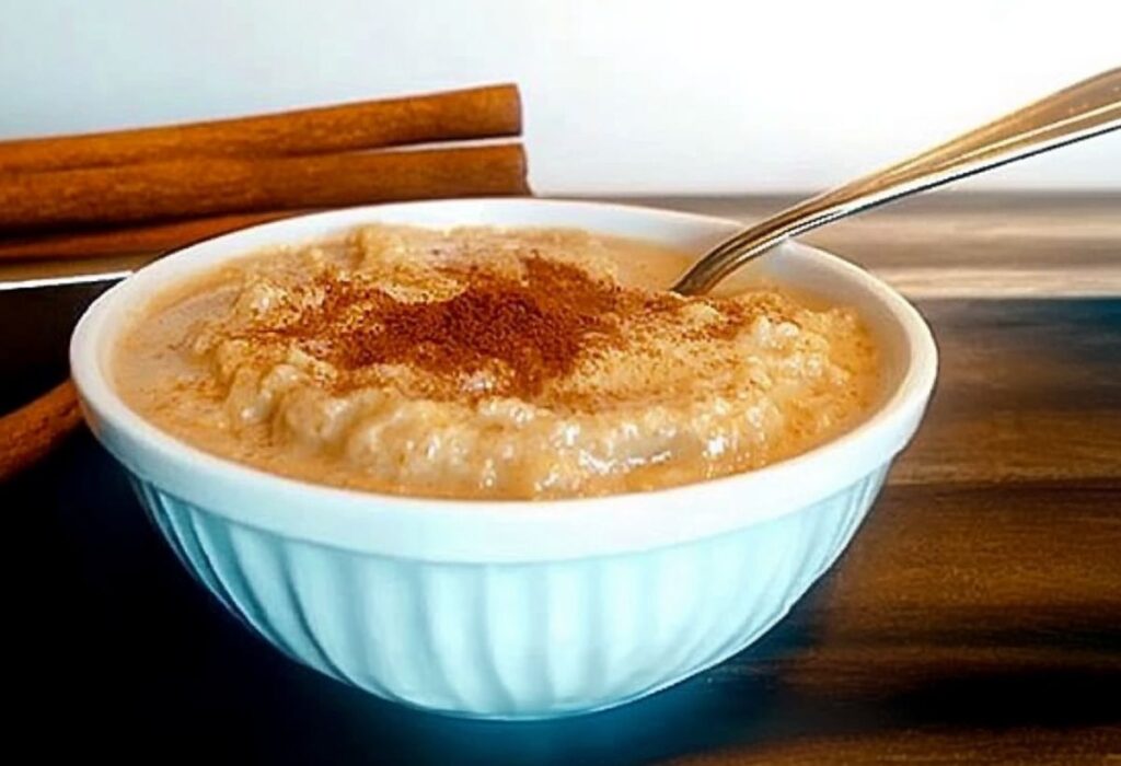 Como fazer Arroz Doce com Doce de Leite- Recipe-CookBook.com