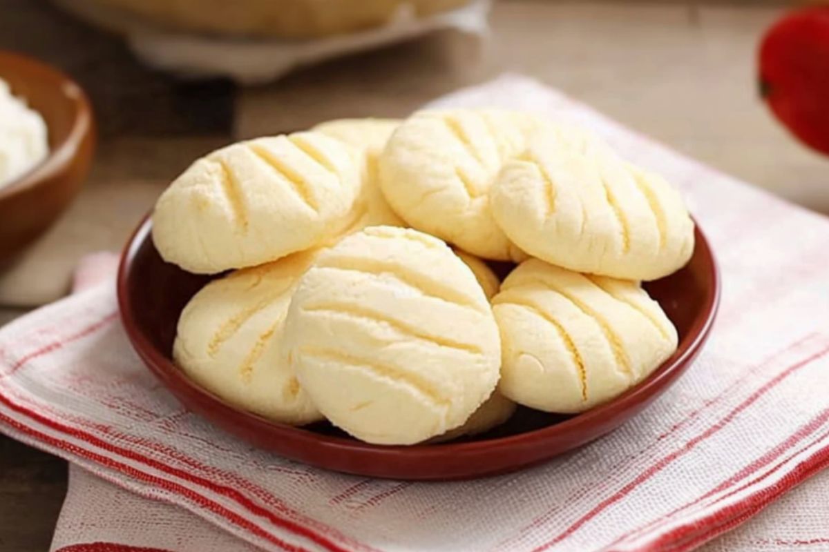 Como fazer Biscoito de Maizena com Leite Condensado
