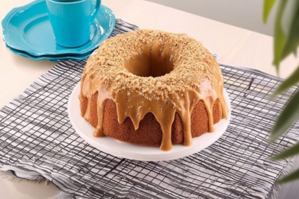 Bolo de Doce de Leite (Receitas 2) Como fazer Bolo de Doce de Leite_recipe-cookbook.com