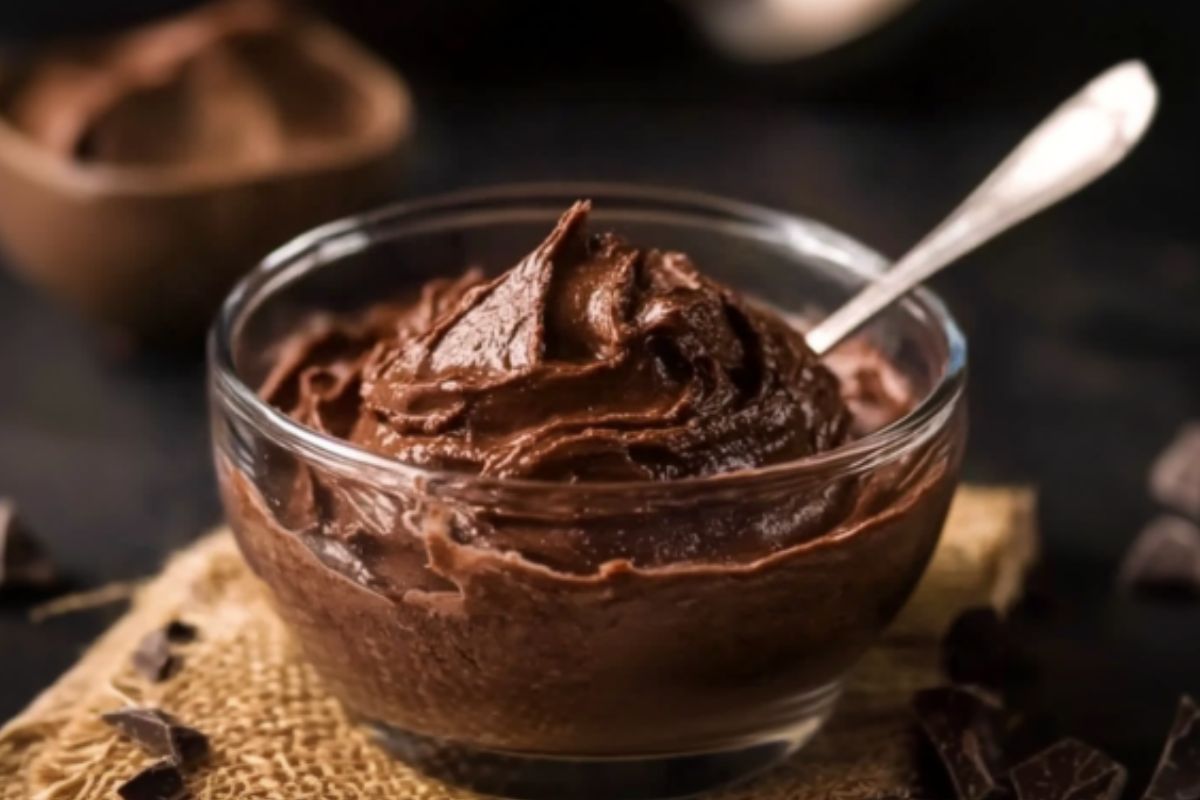 Mousse de Expresso (Receitas 1) Mousse de Expresso_recipe-cookbook.com