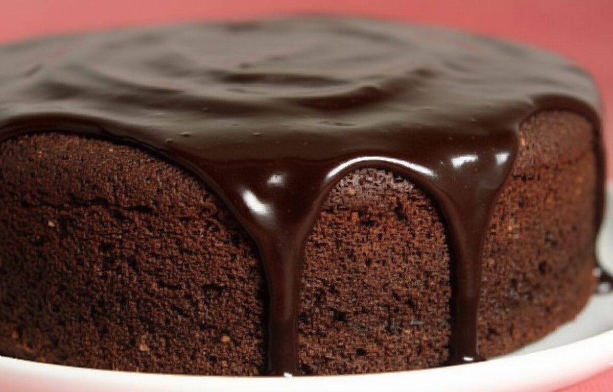 Bolo Integral de Chocolate (Receitas 1) Bolo Integral de Chocolate_recipe-cookbook.com